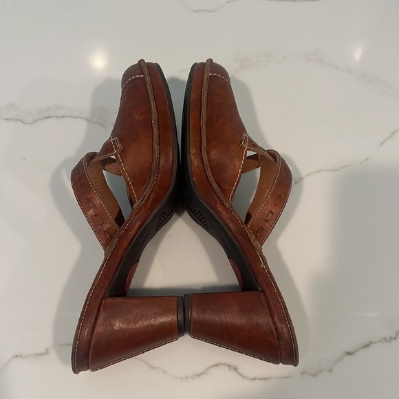 Clarks Artisan Collection Diane Distressed Leather Mule Size 8 - Picture 7 of 12